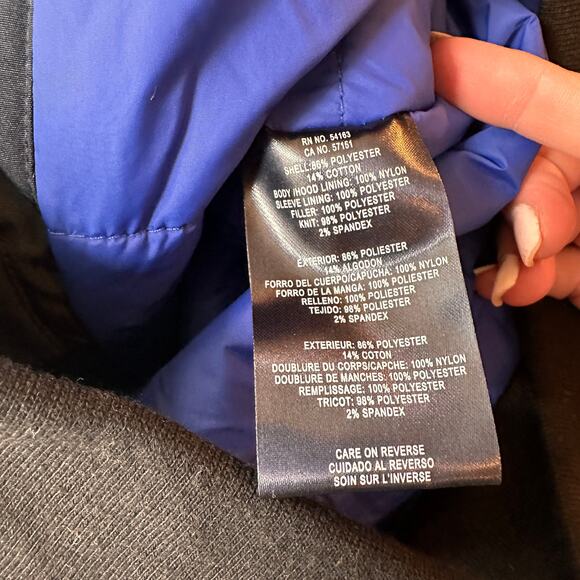 Tommy Hilfiger Men's Ultra Loft Navy Bomber Jacket Size Small NWT - Picture 6 of 6